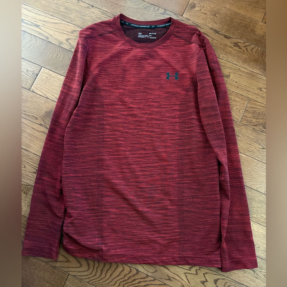 UNDER ARMOUR Men's Red Long Sleeve Tee, Size S/M